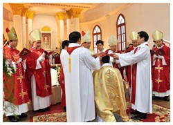 Trung Quốc: tấn phong GM có sự chấp thuận của Tòa Thánh trong năm 2012