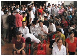 Một vụ đàn áp giáo dân tại giáo điểm Quỳ Châu, hạt Phủ Quỳ, Giáo phận Vinh