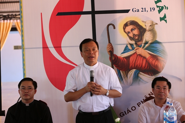 Bài thuyết trình của Lm. Pet. Nguyễn Văn Viên, tổng đại diện Giáo phận Vinh